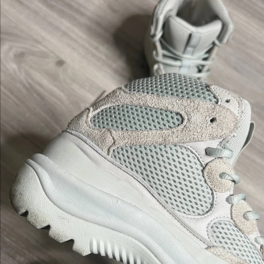 Yeezy desert boat